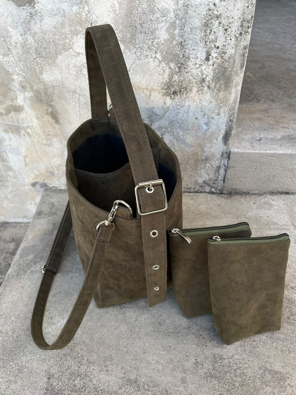 Set Matero MKA Oliva · Gamuza verde oliva